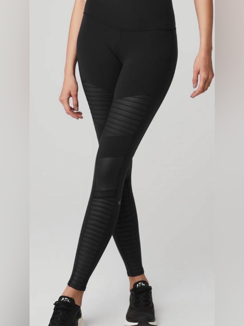 Alo Yoga High-Waist Moto Leggings size small